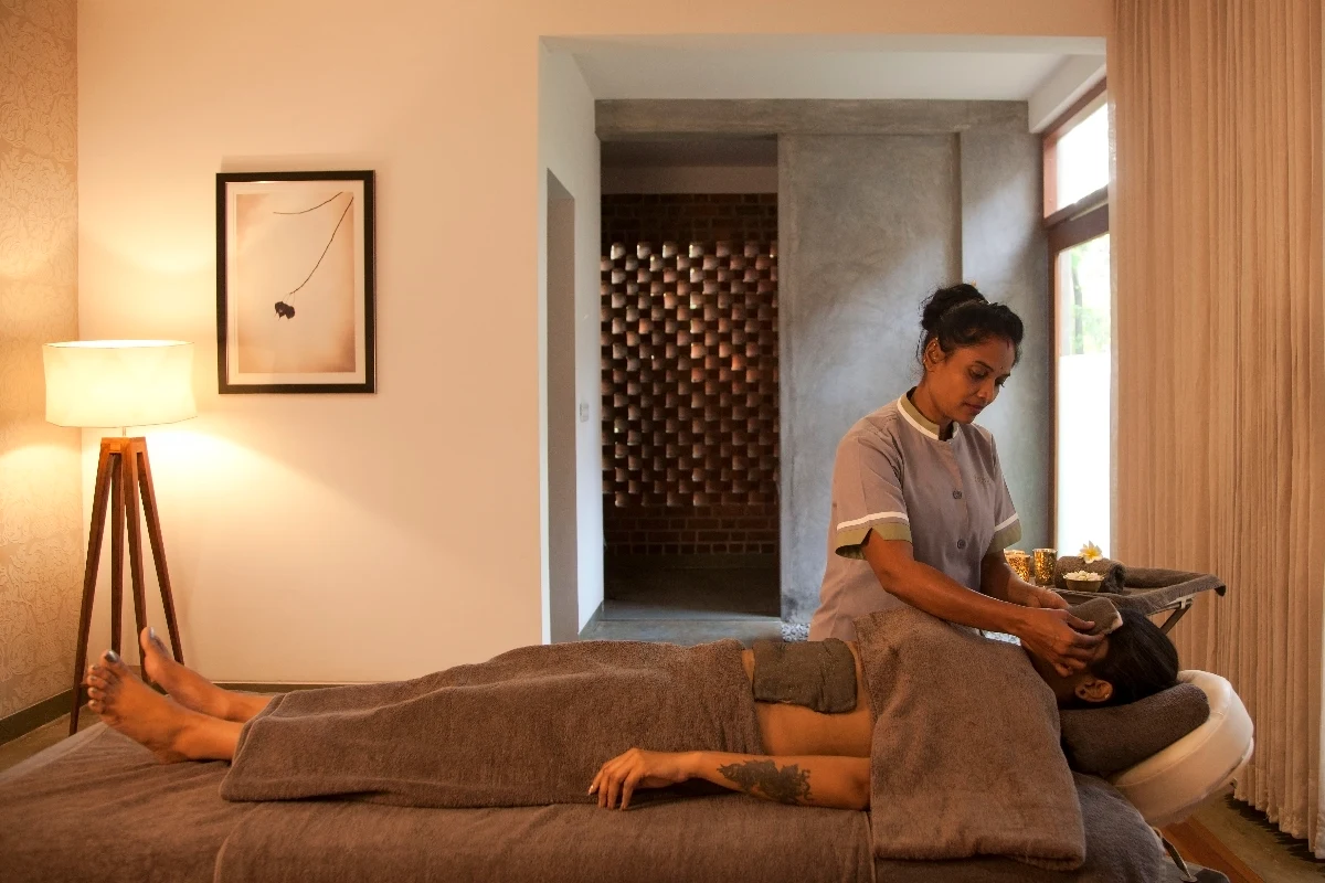 Transform Through Classical Yoga in a Luxurious Ashram Setting - Image 6